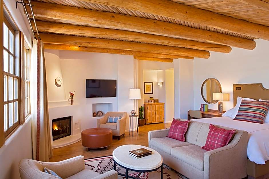 Rosewood Inn of the Anasazi
