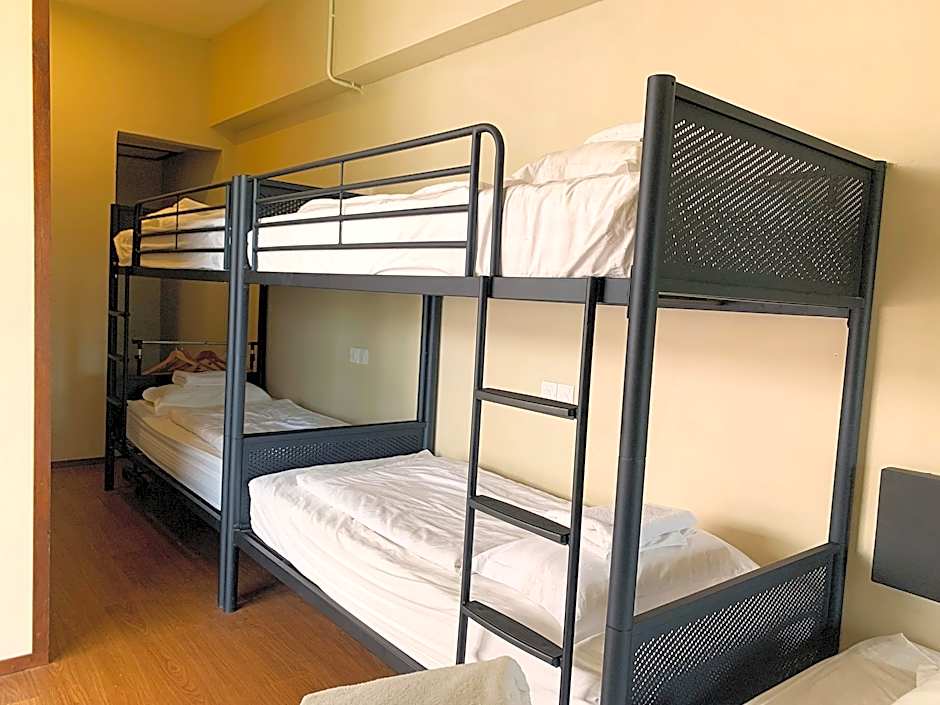 AE Semporna Guesthouse