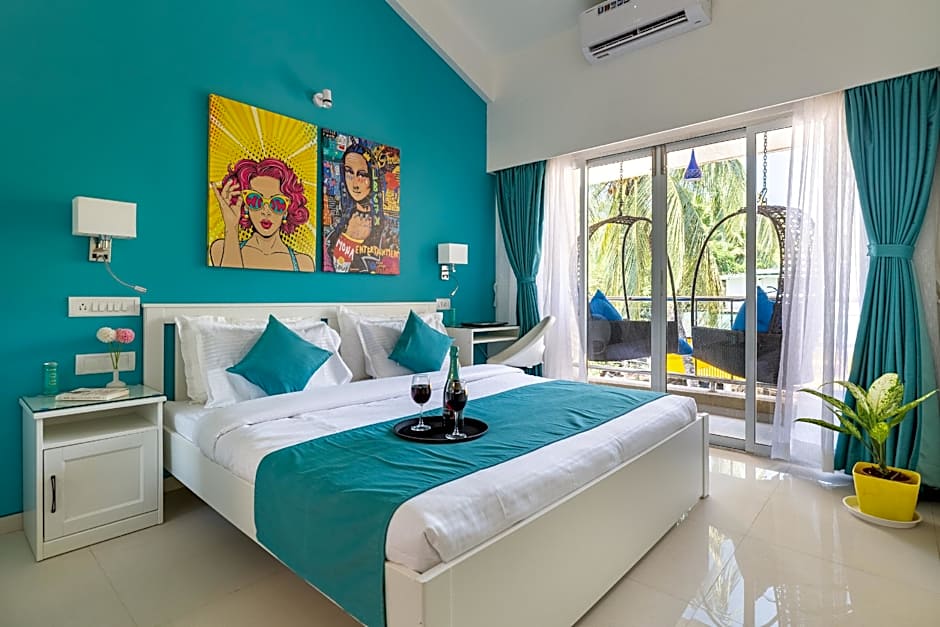 Photo 1 of 18 of AlohaGoa Sazz Room