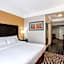 La Quinta Inn & Suites by Wyndham Pasadena