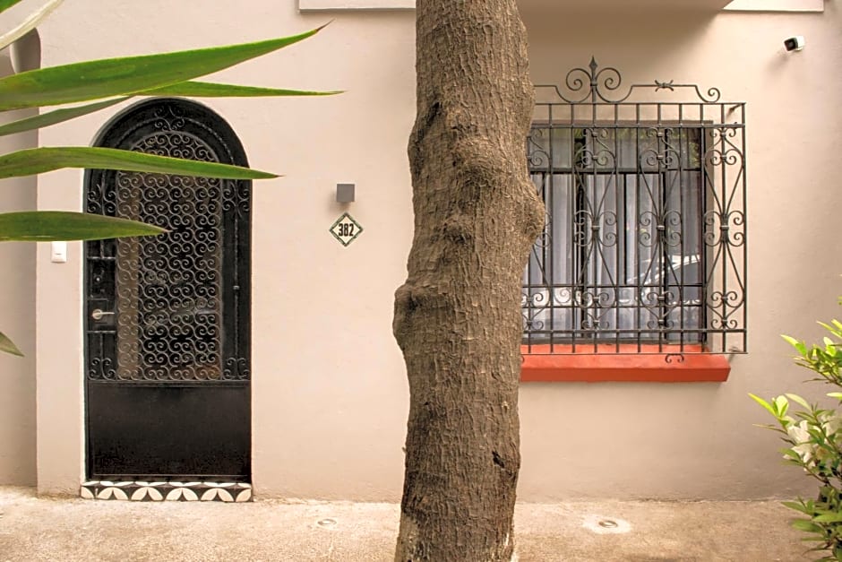 Casa Bis