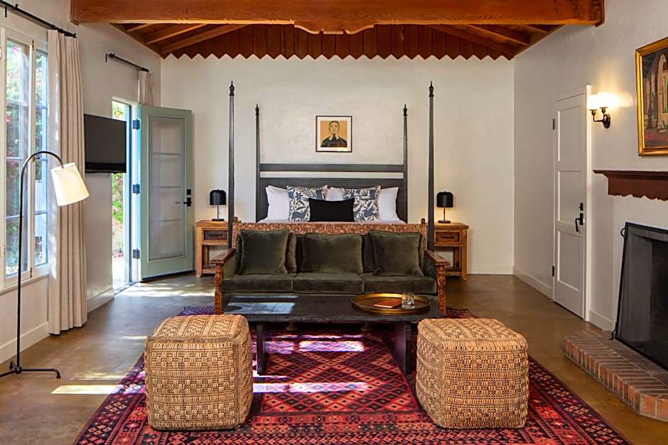 Casa Cody