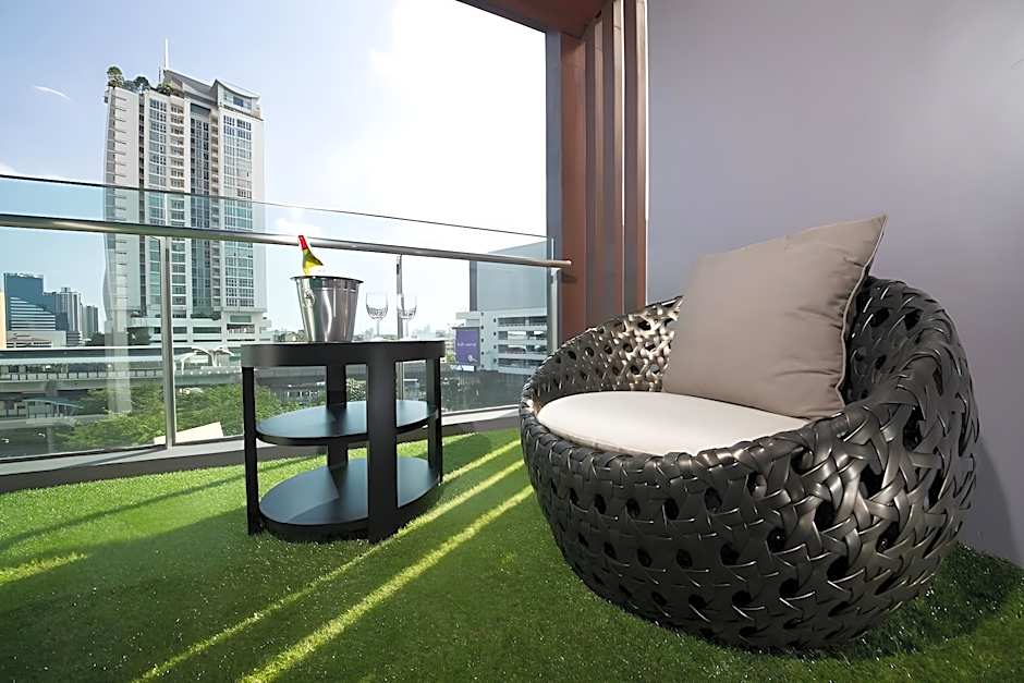 Civic Horizon - Hotel & Residences