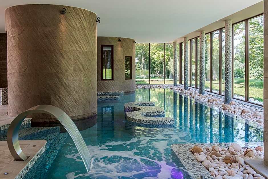 Château De Massillan