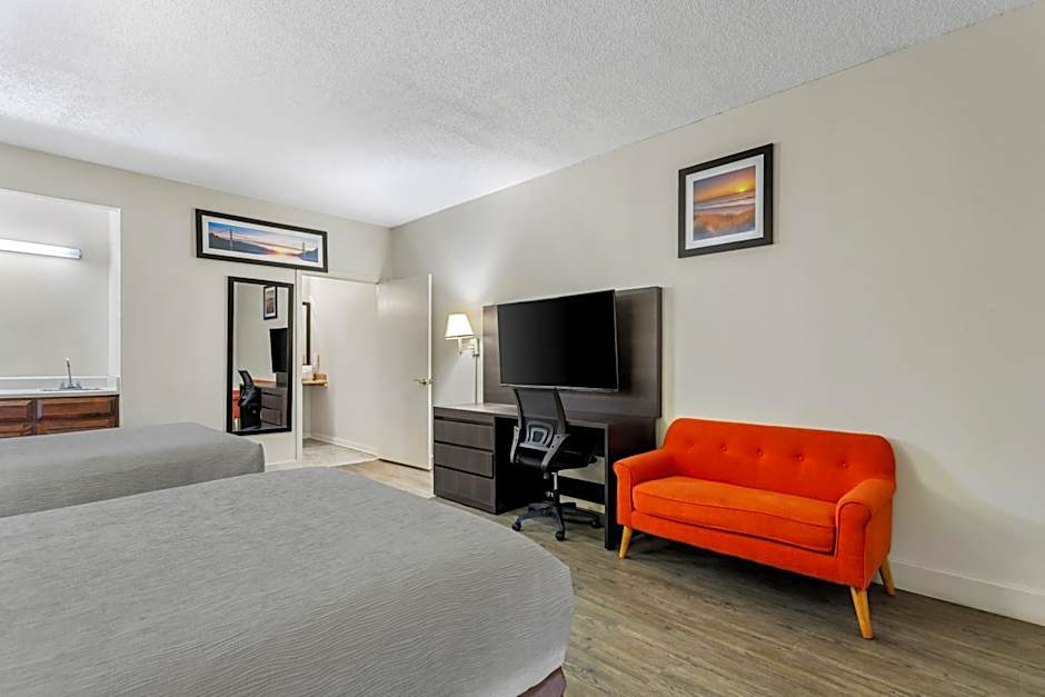 Quality Inn & Suites Ridgeland