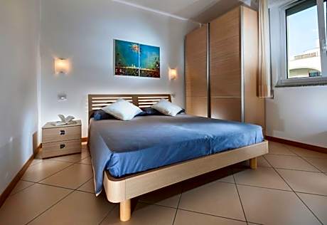 Two-Bedroom Apartment (4 Adults)