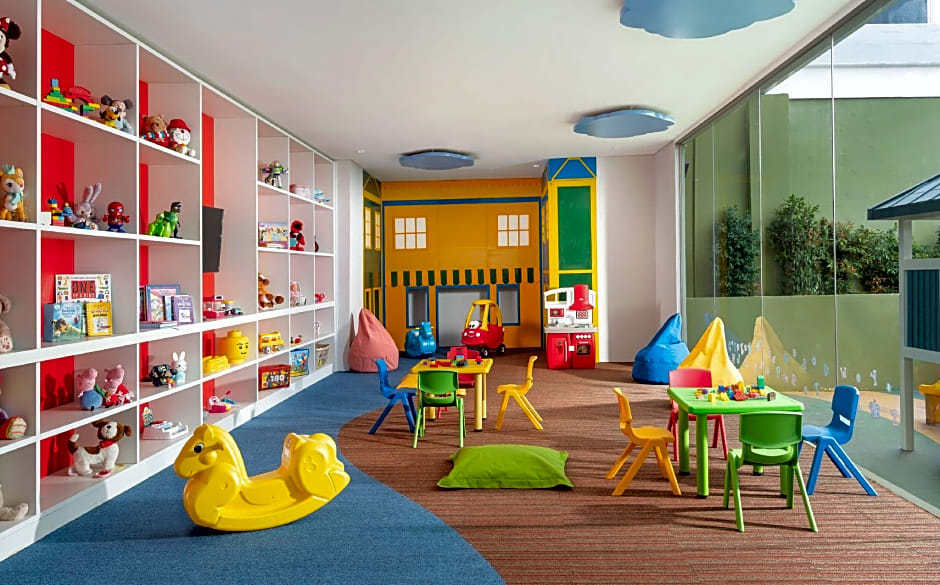 DoubleTree by Hilton Surabaya