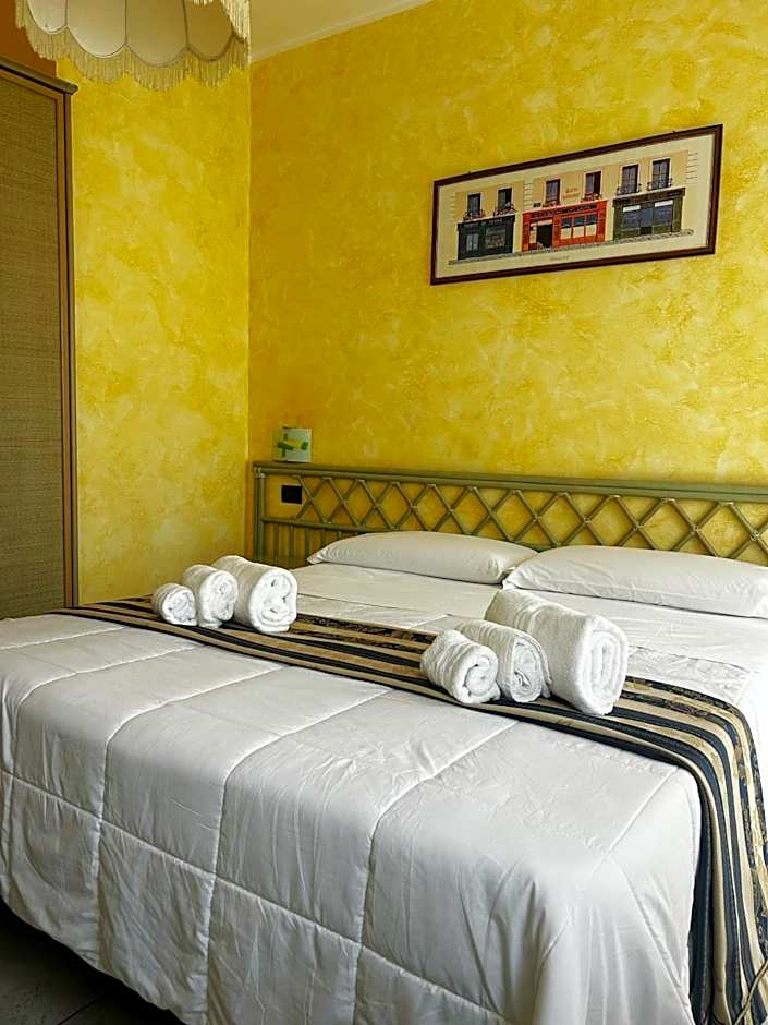Hotel Blue Rose's