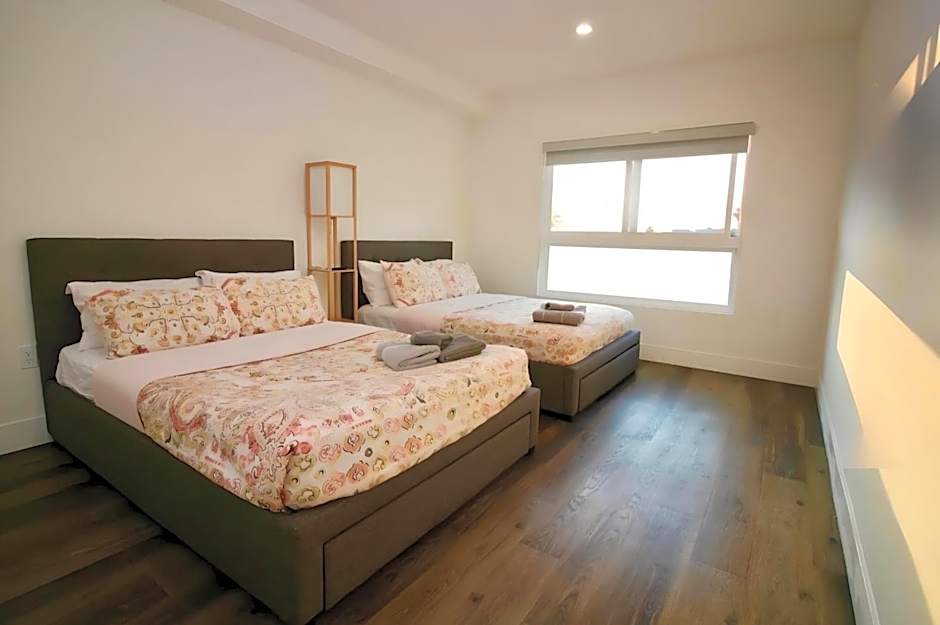 Los Angeles Premium Suites with Free Parking