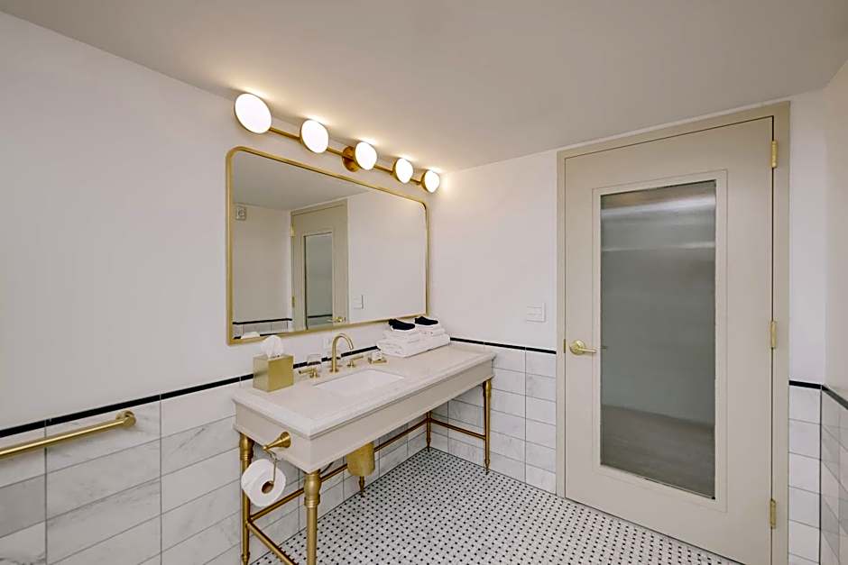Hotel Heron Alexandria Old Town, Curio Collection by Hilton