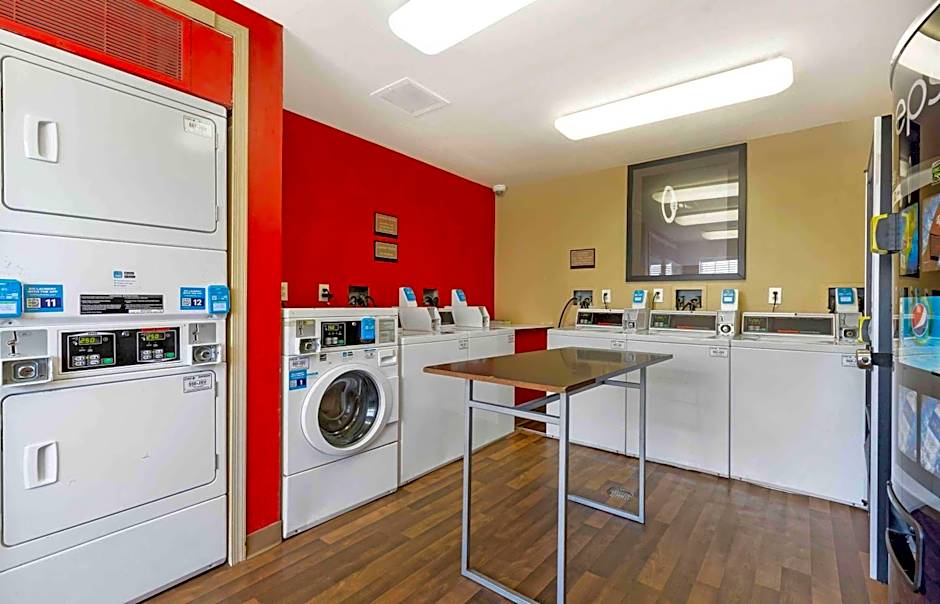 Extended Stay America Select Suites - Baltimore - BWI Airport - International Dr.