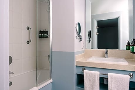 Standard Double Room with Two Double Beds