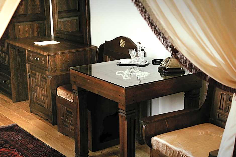 İsa Begov Hamam Hotel