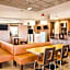Ibis Como