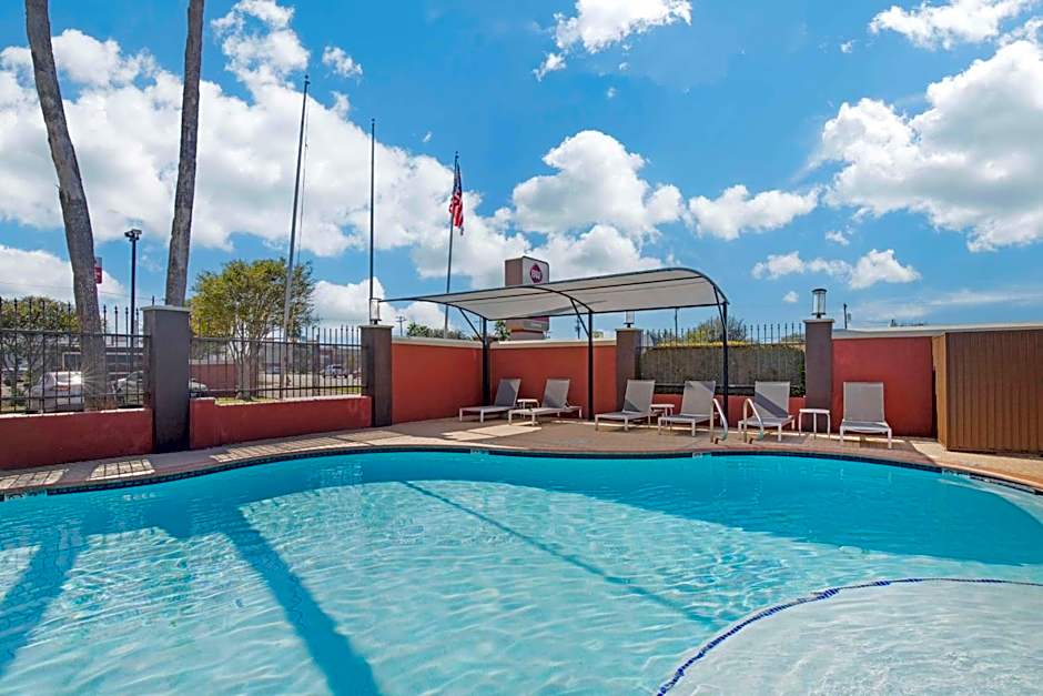 Best Western Plus Edinburg Inn And Suites