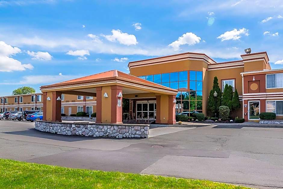 Quality Inn & Suites Albany Airport