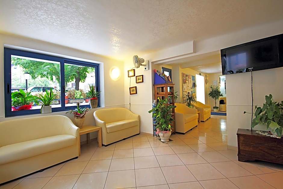 Hotel Azzurro