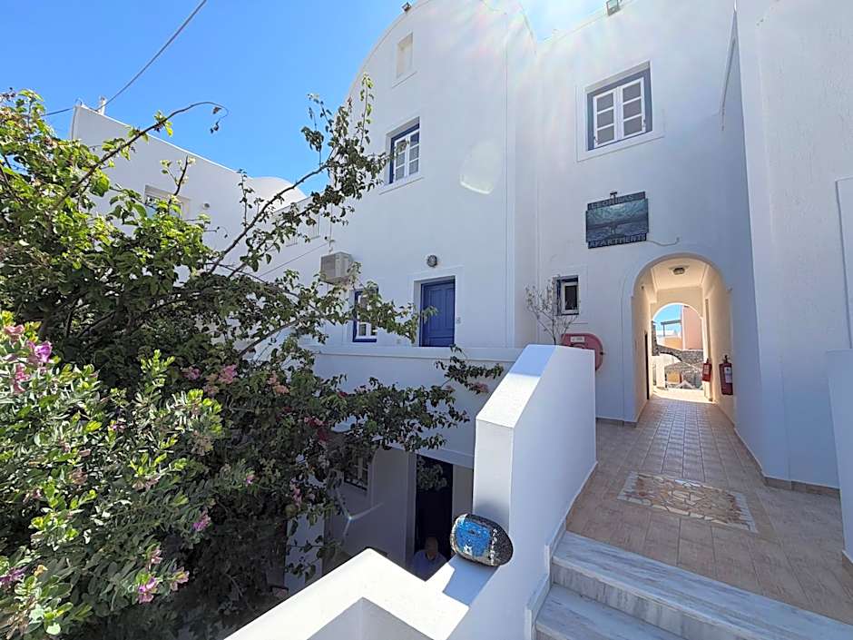 Leonidas Apartments