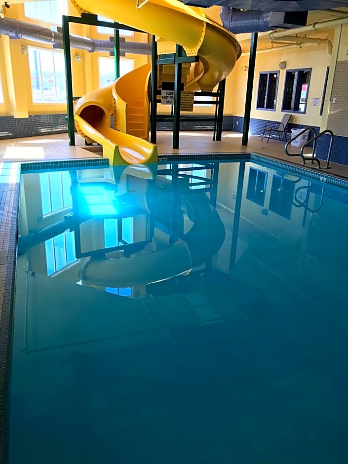 Super 8 by Wyndham Slave Lake AB