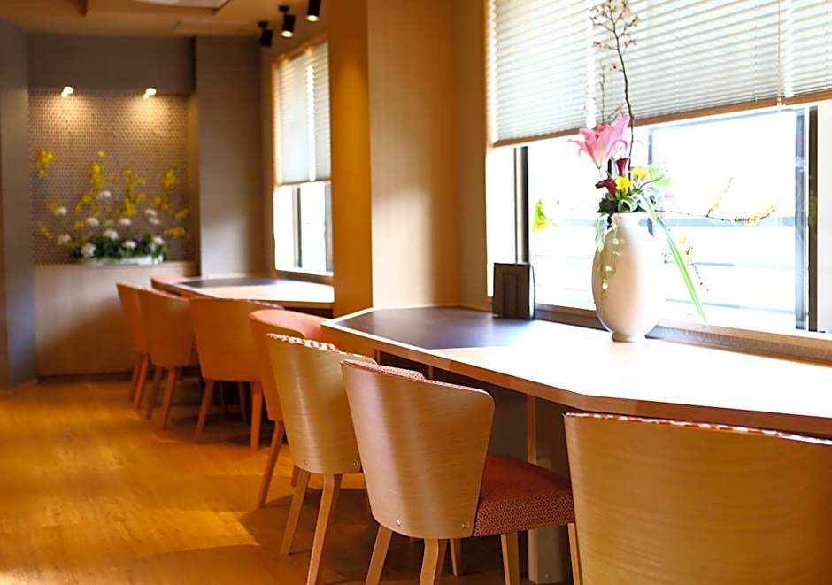 Uematsuya Ryokan Hotel
