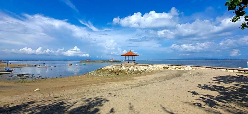 Gustav Bali Homestay and Massage