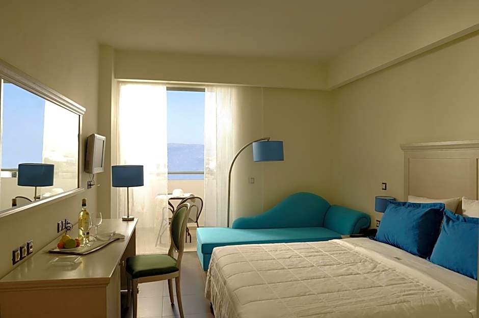 Angela Suites Boutique Hotel