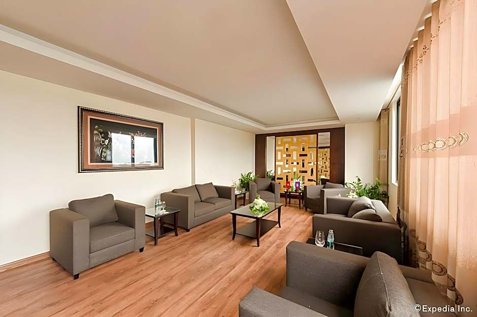 Muong Thanh Song Lam Hotel