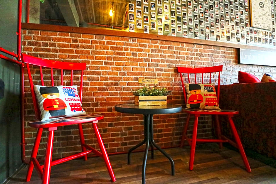 Kamariska Hostel by ZUZU