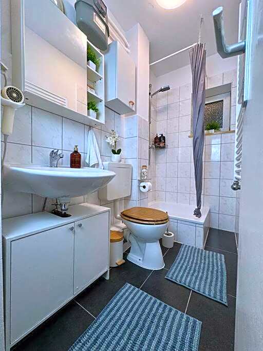 Complete All Inclusive Apartment+Netflix