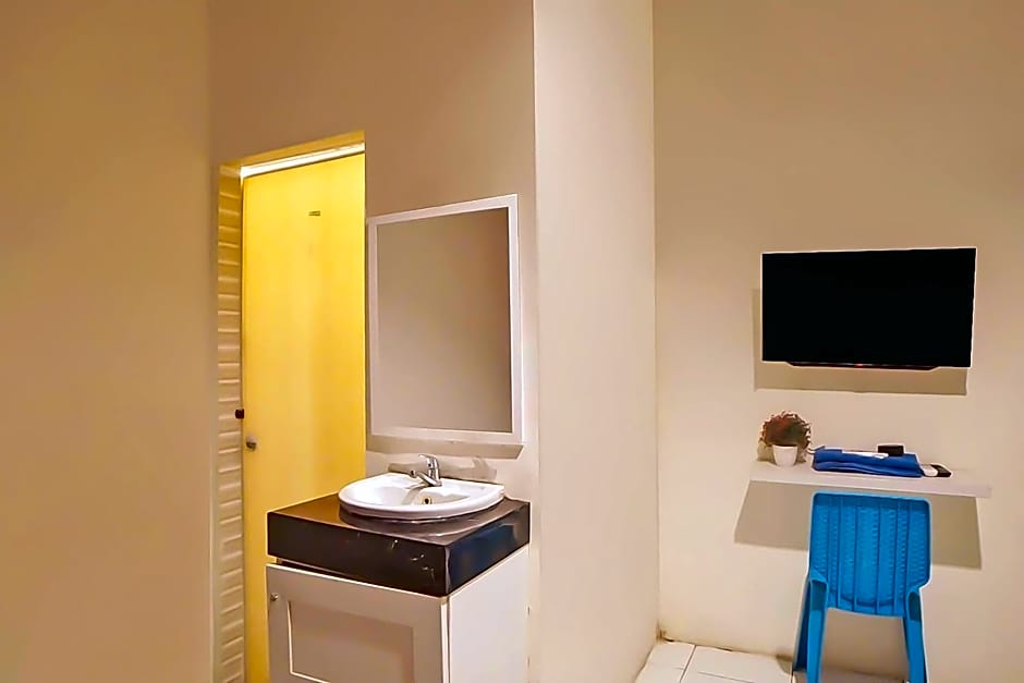 Hotel O N Guesthouse