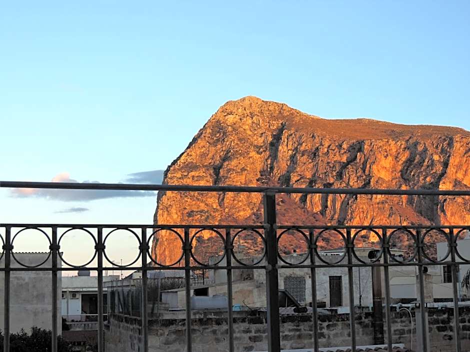 Timbuktu Hostel