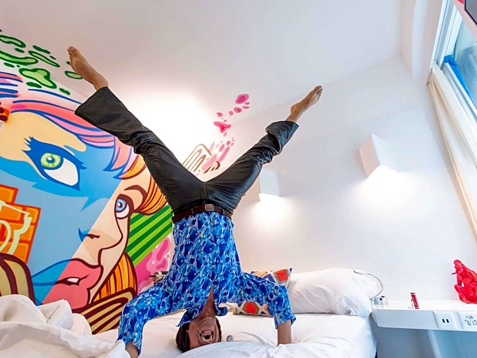 ibis Styles Lausanne Center MadHouse