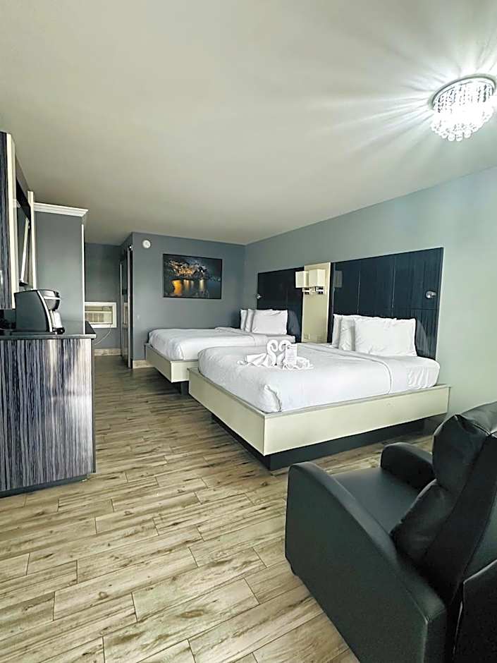 Historic Waterfront Marion Motor Lodge in downtown St Augustine