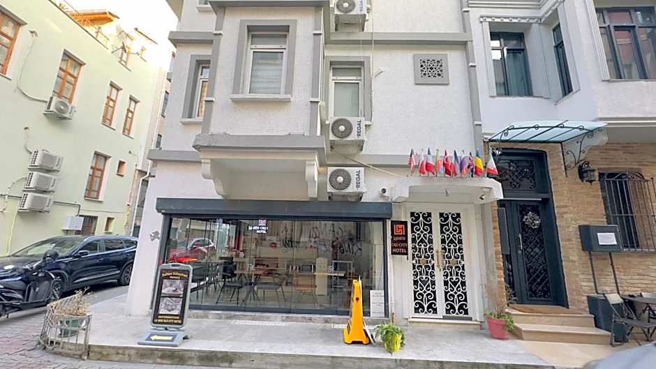 La Mer Old City Hotel