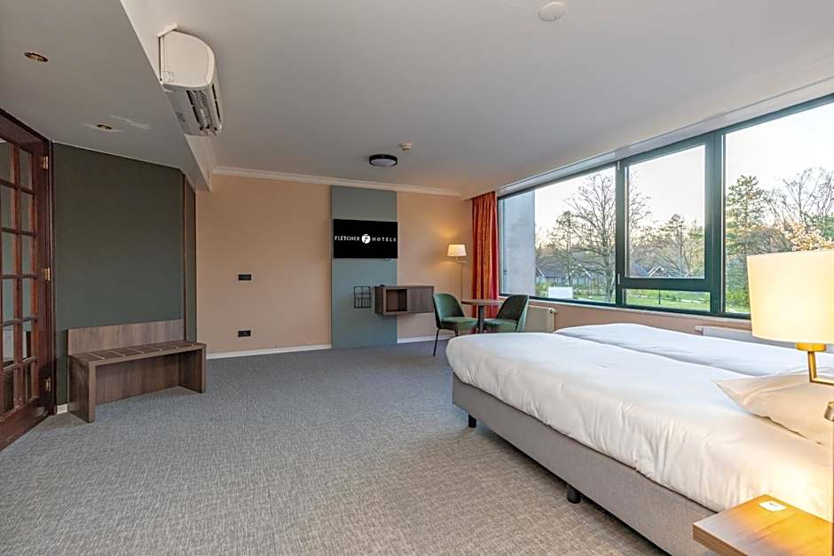 Fletcher Familiehotel De Hunzebergen