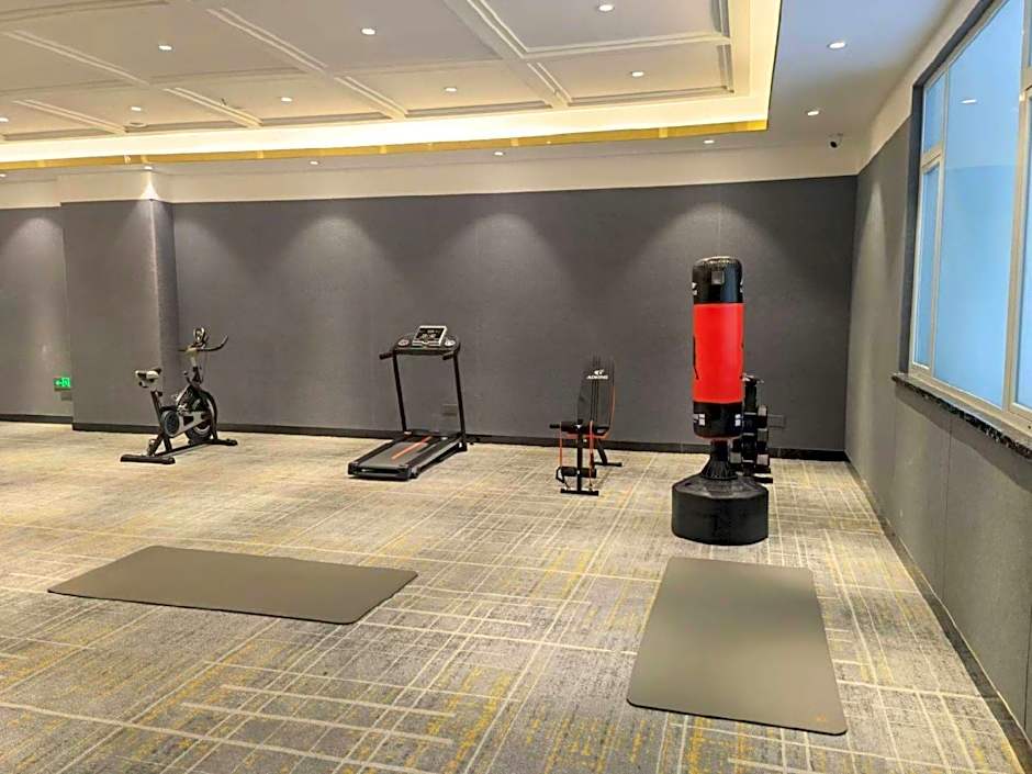 Xana Deluxe  Hotel Qingdao Beer Street Zhongshan Park