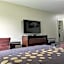 Knights Inn - Bracebridge, ON