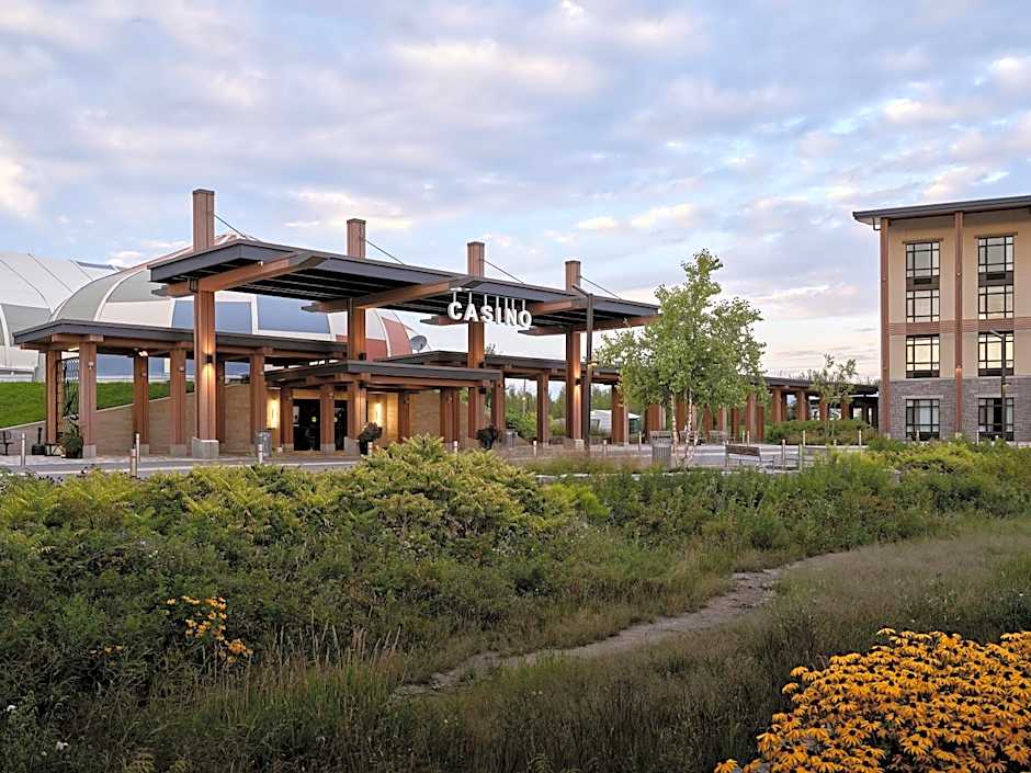 Great Blue Heron Hotel