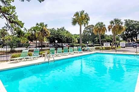 Days Inn by Wyndham Little River