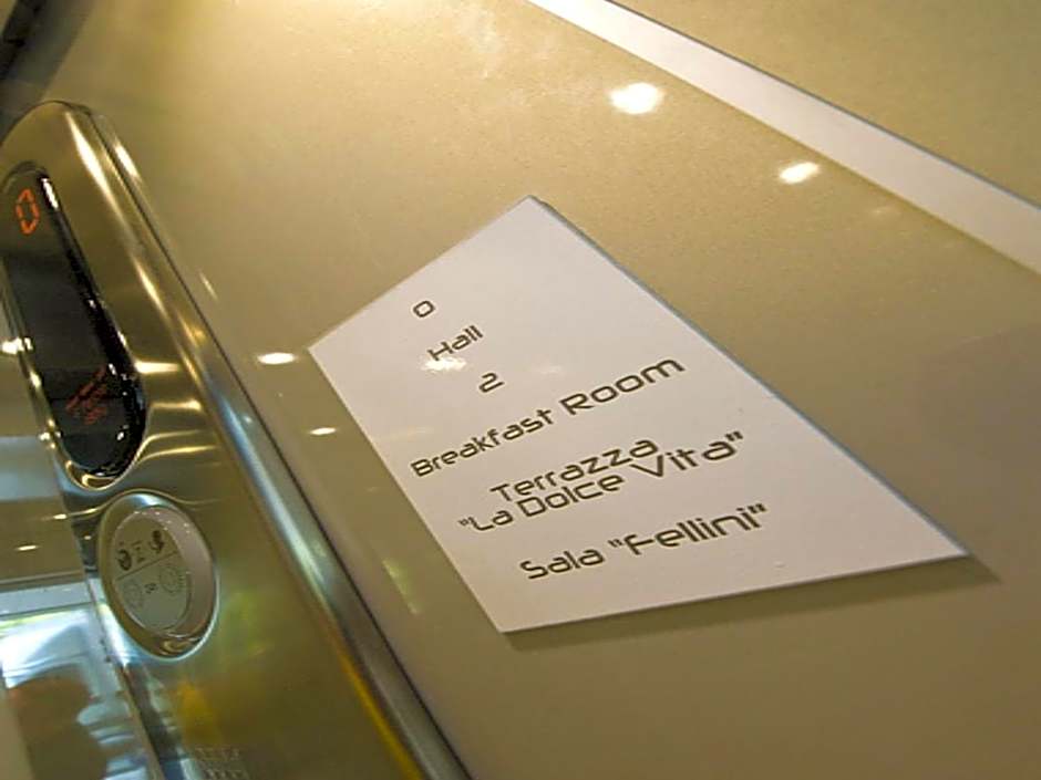 Suite Hotel Elite