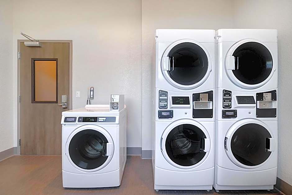 Holiday Inn Express & Suites Ontario - Chino Hills by IHG