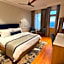 Hotel M & Resort