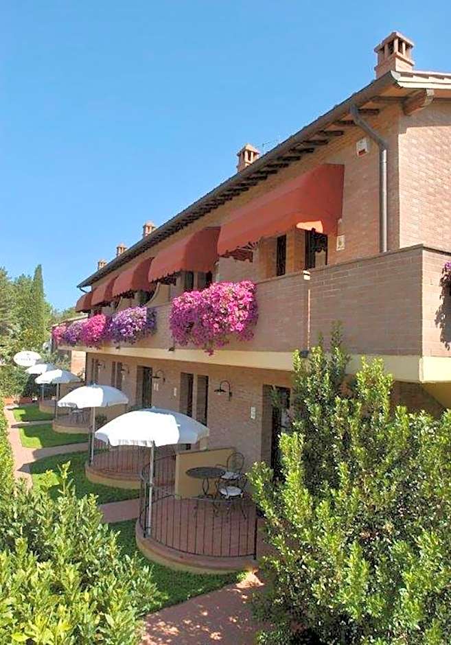ISA-Holiday-Home with swimming-pool in San Gimignano, apartments with air conditioning and private outdoor area