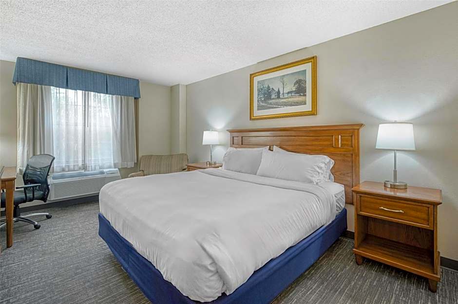SureStay Plus Hotel by Best Western Elizabethtown Hershey