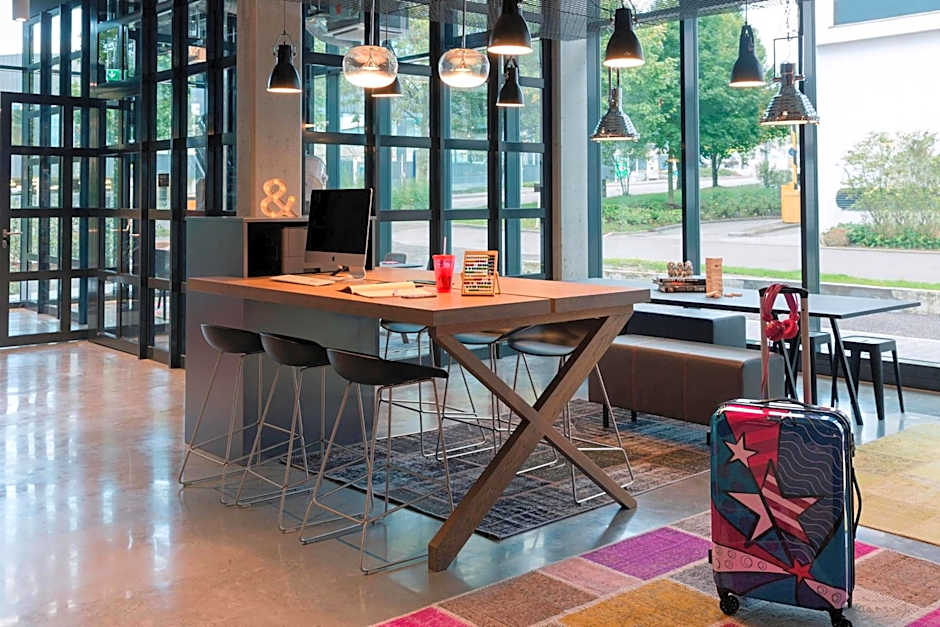 Moxy by Marriott Stuttgart Airport/Messe