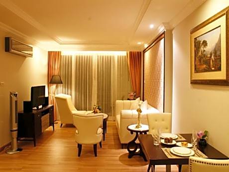 Executive One-Bedroom Suite