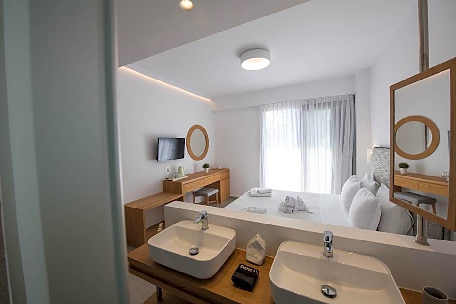 Natura Luxury Boutique Hotel Skopelos