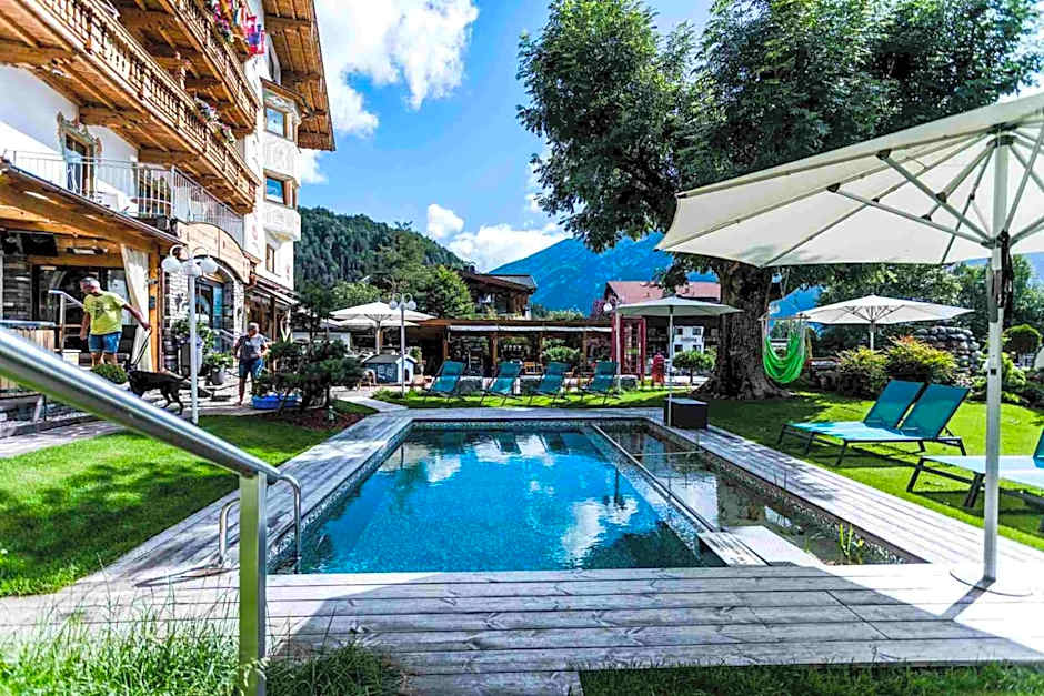 ALPENHOTEL TYROL - B&B - ADULTS ONLY - Alpines Lifestylehotel mit NaturSPA & Wellness
