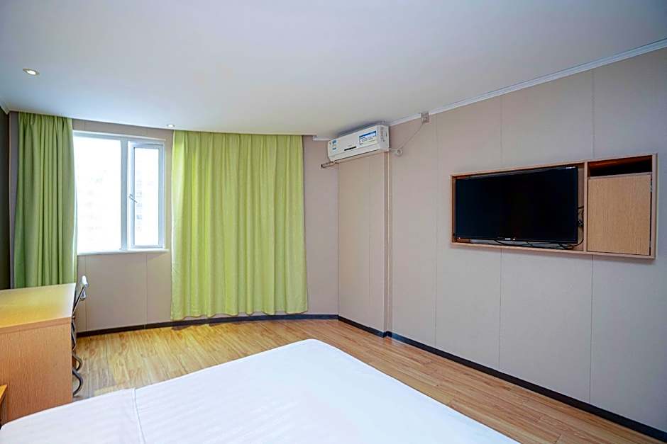 7 Days Inn Yunfu Luoding Central