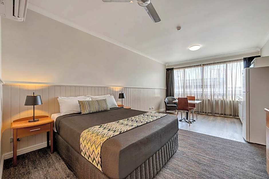 City Oasis Inn Townsville, SureStay Collection by BW